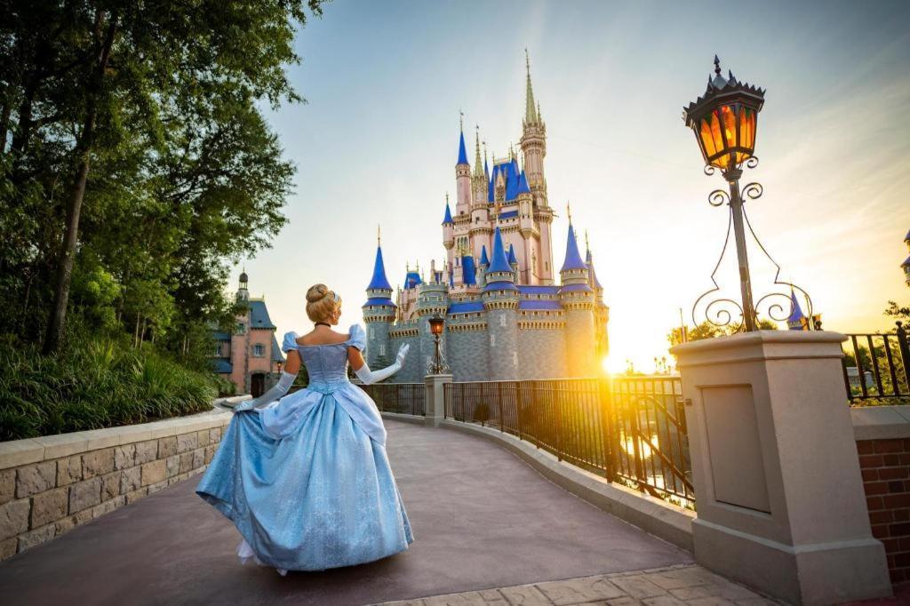 ディスニーズ ポリネシアン ビレッジ リゾート オーランド エクステリア 写真